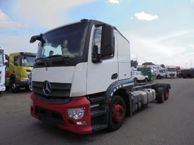 Mercedes-Benz ACTROS 2340 6X2 - شاحنة نقل سيارات شاحنة: صورة 1 Mercedes-Benz ACTROS 2340 6X2 - شاحنة نقل سيارات شاحنة: صورة 1
