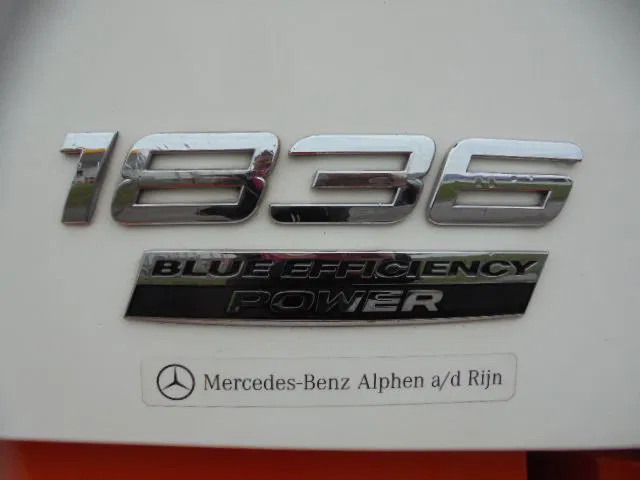 Mercedes-Benz Actros 1836 LS - وحدة جر: صورة 4 Mercedes-Benz Actros 1836 LS - وحدة جر: صورة 4
