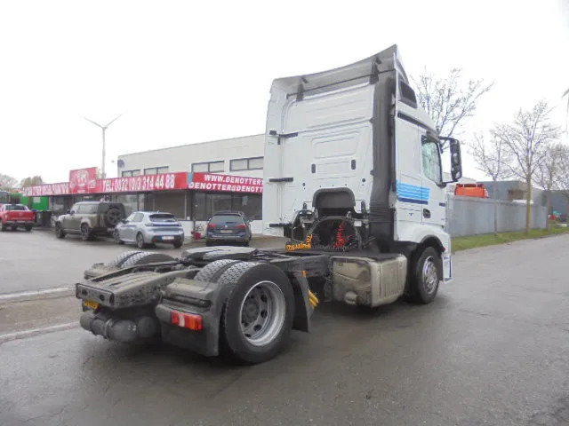 Mercedes-Benz Actros 1840 LS NL TRUCK - وحدة جر: صورة 5 Mercedes-Benz Actros 1840 LS NL TRUCK - وحدة جر: صورة 5