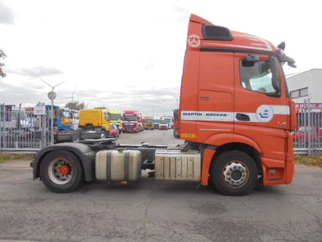 Mercedes-Benz Actros 1842 APK 06-2026 - وحدة جر: صورة 4 Mercedes-Benz Actros 1842 APK 06-2026 - وحدة جر: صورة 4