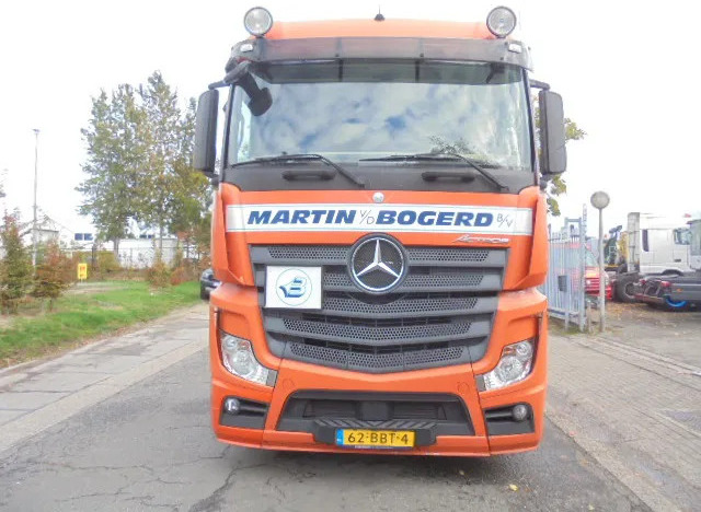Mercedes-Benz Actros 1842 APK 06-2026 - وحدة جر: صورة 2 Mercedes-Benz Actros 1842 APK 06-2026 - وحدة جر: صورة 2