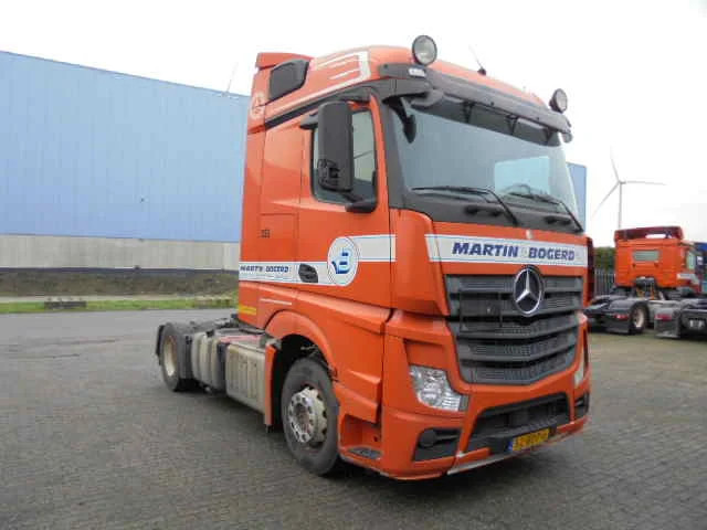 Mercedes-Benz Actros 1842 LS EUR6 EINGINE NOT OK - وحدة جر: صورة 2 Mercedes-Benz Actros 1842 LS EUR6 EINGINE NOT OK - وحدة جر: صورة 2