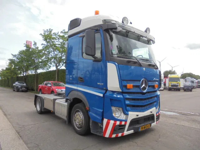 Mercedes-Benz Actros 1842 LS NL TRUCK - وحدة جر: صورة 3 Mercedes-Benz Actros 1842 LS NL TRUCK - وحدة جر: صورة 3