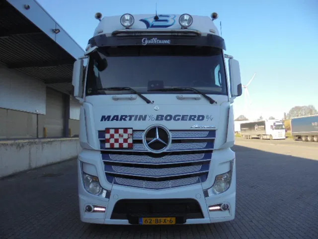 Mercedes-Benz Actros 1842 LS NL TRUCK - وحدة جر: صورة 2 Mercedes-Benz Actros 1842 LS NL TRUCK - وحدة جر: صورة 2