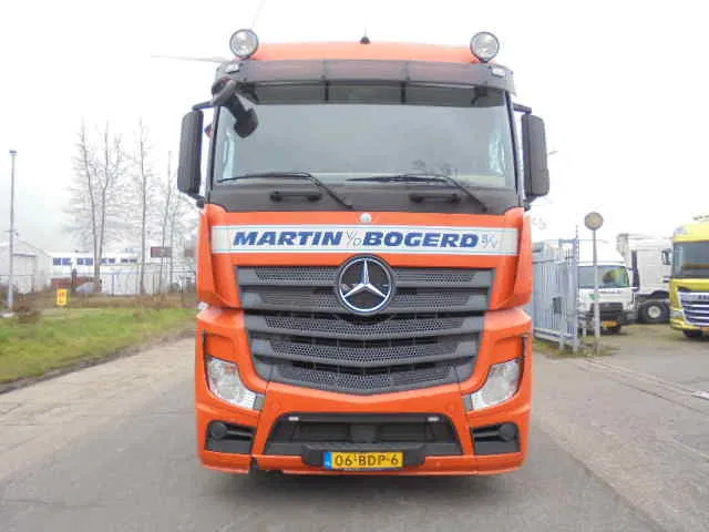 Mercedes-Benz Actros 1842 LS NL TRUCK - وحدة جر: صورة 2 Mercedes-Benz Actros 1842 LS NL TRUCK - وحدة جر: صورة 2