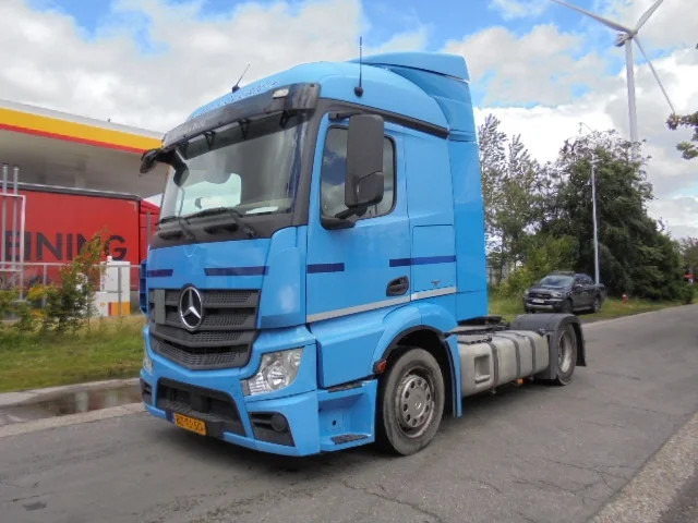 Mercedes-Benz Actros 1842 LS - وحدة جر: صورة 1 Mercedes-Benz Actros 1842 LS - وحدة جر: صورة 1