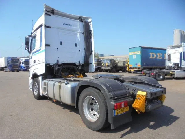 Mercedes-Benz Actros 1843 - وحدة جر: صورة 5 Mercedes-Benz Actros 1843 - وحدة جر: صورة 5