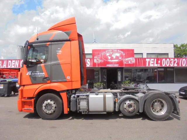 Mercedes-Benz Actros 2343 6X2 VOORLOOPAS - وحدة جر: صورة 5 Mercedes-Benz Actros 2343 6X2 VOORLOOPAS - وحدة جر: صورة 5