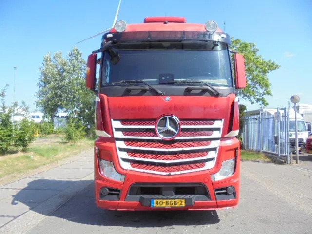 Mercedes-Benz Actros 2345 6X2 NL TRUCK - وحدة جر: صورة 2 Mercedes-Benz Actros 2345 6X2 NL TRUCK - وحدة جر: صورة 2