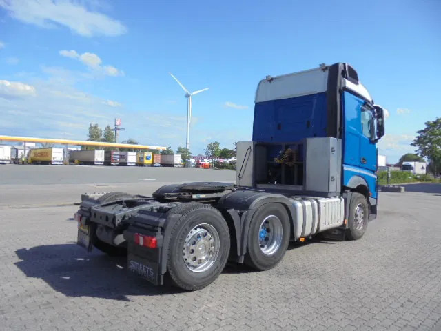 Mercedes-Benz Actros 2648 6X2 NL TRUCK - وحدة جر: صورة 4 Mercedes-Benz Actros 2648 6X2 NL TRUCK - وحدة جر: صورة 4