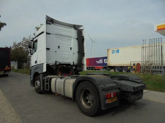 Mercedes-Benz Actros - وحدة جر: صورة 5 Mercedes-Benz Actros - وحدة جر: صورة 5