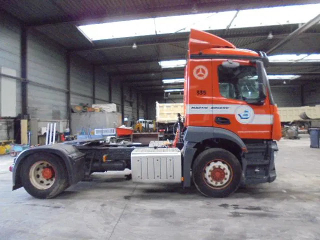 Mercedes-Benz Antos 1832 CABINE SCHADE FOR PARTS - وحدة جر: صورة 4 Mercedes-Benz Antos 1832 CABINE SCHADE FOR PARTS - وحدة جر: صورة 4