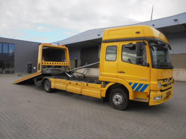 Mercedes-Benz Atego 1224 240 PS NL TRUCK - شاحنة سحب: صورة 3 Mercedes-Benz Atego 1224 240 PS NL TRUCK - شاحنة سحب: صورة 3