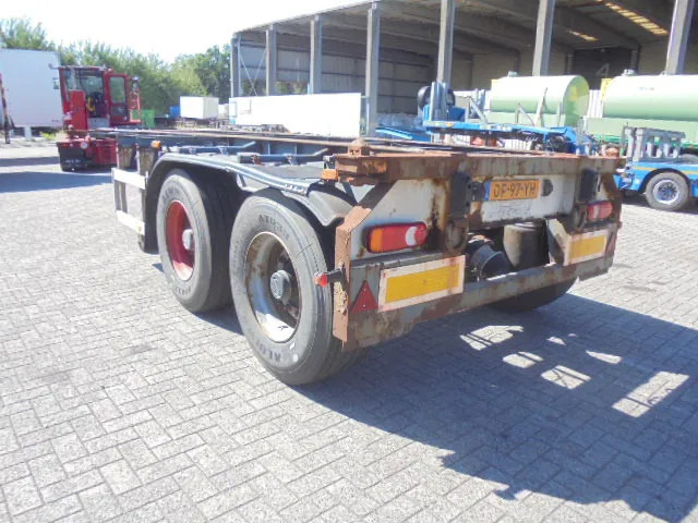 Netam-Fruehauf OCCR 30-218 A NL KENTEKEN APK TUV 18-07-2026 - نصف مقطورة لنقل الحاويات: صورة 3 Netam-Fruehauf OCCR 30-218 A NL KENTEKEN APK TUV 18-07-2026 - نصف مقطورة لنقل الحاويات: صورة 3