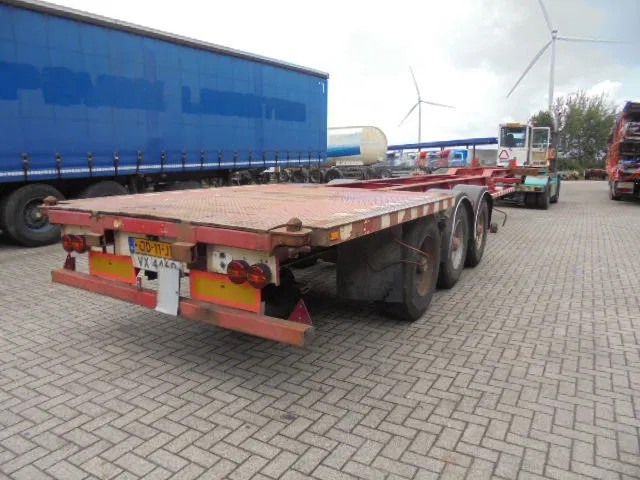 Netam-Fruehauf OCCR 36 324 NL KENTEKEN STEEL SPRINGS - نصف مقطورة لنقل الحاويات: صورة 5 Netam-Fruehauf OCCR 36 324 NL KENTEKEN STEEL SPRINGS - نصف مقطورة لنقل الحاويات: صورة 5
