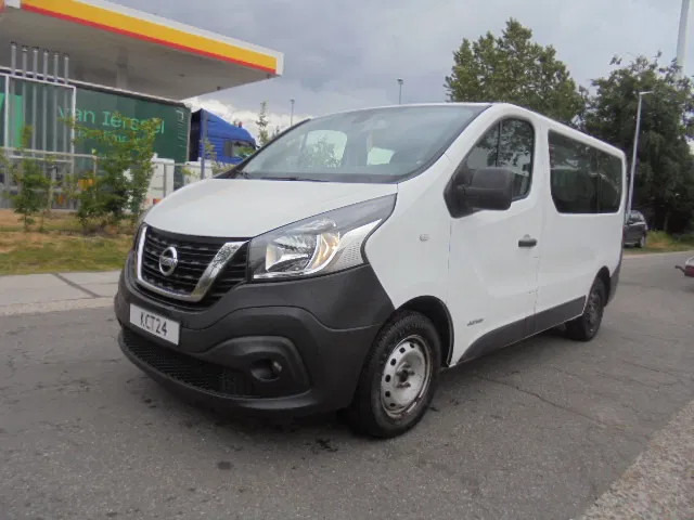 Nissan NV 300 - حافلة: صورة 1 Nissan NV 300 - حافلة: صورة 1