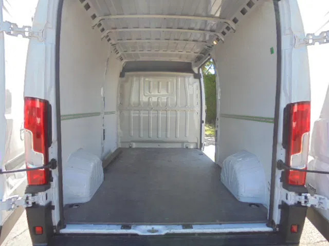 Opel Movano L3H2 2.2L BLUE HDI 140 - فان: صورة 5 Opel Movano L3H2 2.2L BLUE HDI 140 - فان: صورة 5