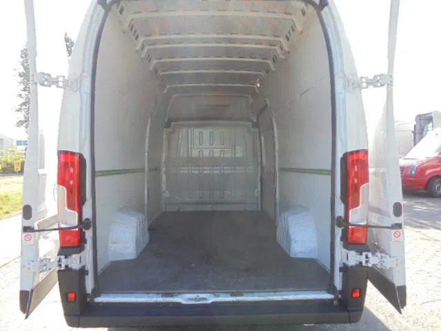 Opel Movano L3H2 2.2L BLUE HDI 165 - فان: صورة 5 Opel Movano L3H2 2.2L BLUE HDI 165 - فان: صورة 5