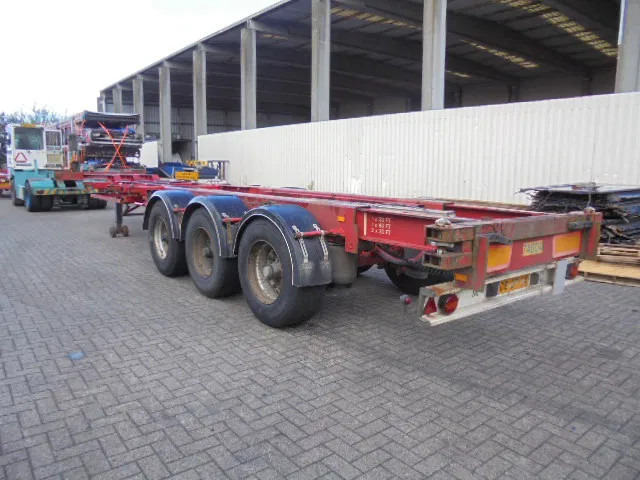 Renders RPCC 12-27 - نصف مقطورة لنقل الحاويات: صورة 4 Renders RPCC 12-27 - نصف مقطورة لنقل الحاويات: صورة 4