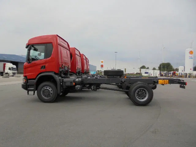 Scania P450 XT 4X4 NIEUW - DEMO - شاحنة هيكل كابينة: صورة 4 Scania P450 XT 4X4 NIEUW - DEMO - شاحنة هيكل كابينة: صورة 4