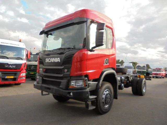 Scania P450 XT 4X4 NIEUW - DEMO - شاحنة هيكل كابينة: صورة 1 Scania P450 XT 4X4 NIEUW - DEMO - شاحنة هيكل كابينة: صورة 1