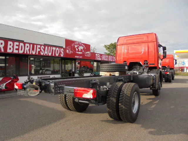 Scania P450 XT 4X4 NIEUW - DEMO - شاحنة هيكل كابينة: صورة 4 Scania P450 XT 4X4 NIEUW - DEMO - شاحنة هيكل كابينة: صورة 4