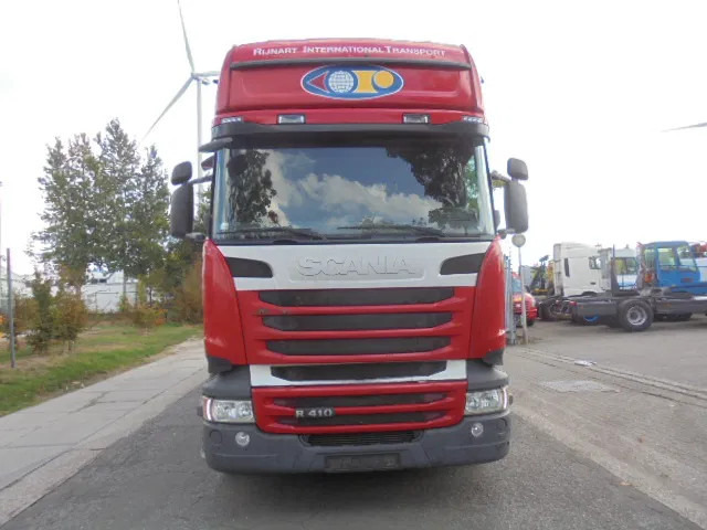 Scania R400 6X2 RETARDER BDF - شاحنة مقفلة: صورة 2 Scania R400 6X2 RETARDER BDF - شاحنة مقفلة: صورة 2