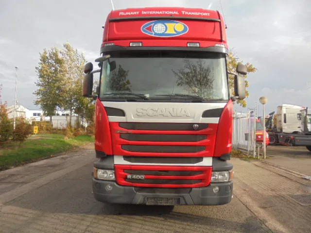 Scania R400 6X2 RETARDER - شاحنة مقفلة: صورة 2 Scania R400 6X2 RETARDER - شاحنة مقفلة: صورة 2