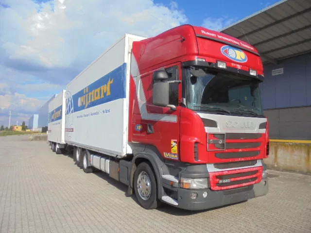 Scania R440 6X2 VOLUME COMBI + RETARDER - شاحنة مقفلة: صورة 3 Scania R440 6X2 VOLUME COMBI + RETARDER - شاحنة مقفلة: صورة 3