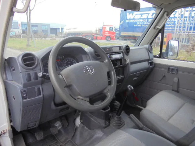 سيارة Toyota Land Cruiser HZJ78L 4WD EXPORT OUT EU ONLY: صورة 10