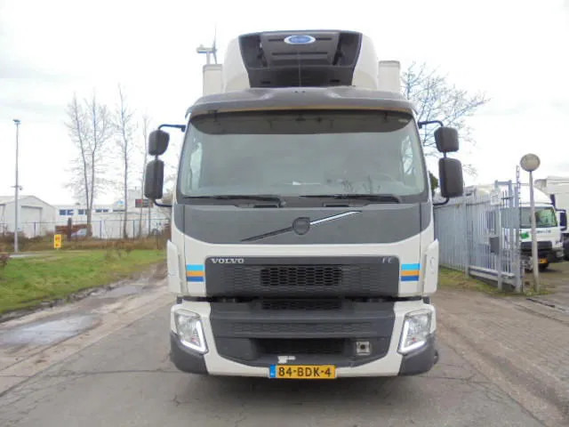 Volvo FE 250 CHEREAU NL TRUCK - شاحنة صندوق متساوي: صورة 2 Volvo FE 250 CHEREAU NL TRUCK - شاحنة صندوق متساوي: صورة 2