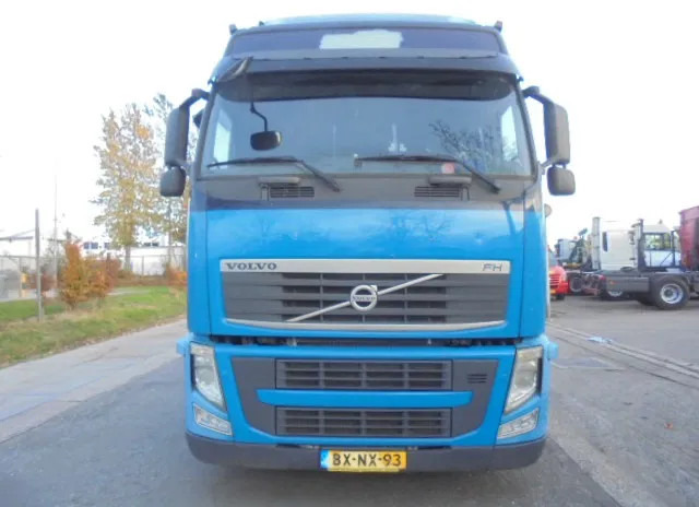 Volvo FH 420 6X2 NL TRUCK - شاحنات الحاويات / جسم علوي قابل للتغيير شاحنة: صورة 2 Volvo FH 420 6X2 NL TRUCK - شاحنات الحاويات / جسم علوي قابل للتغيير شاحنة: صورة 2