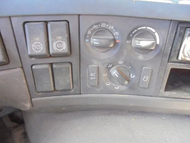 Volvo FM 380 6X2 NL TRUCK Volvo FM 380 6X2 NL TRUCK: صورة 11