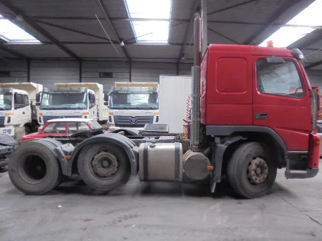 Volvo FM 380 ENGINE NOT OK ONLY PARTS NL TRUCK - وحدة جر: صورة 4 Volvo FM 380 ENGINE NOT OK ONLY PARTS NL TRUCK - وحدة جر: صورة 4