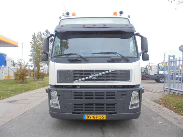 Volvo FM 400 GLOBETROTTER ADR NL TRUCK +TANK TRAILER - وحدة جر: صورة 2 Volvo FM 400 GLOBETROTTER ADR NL TRUCK +TANK TRAILER - وحدة جر: صورة 2
