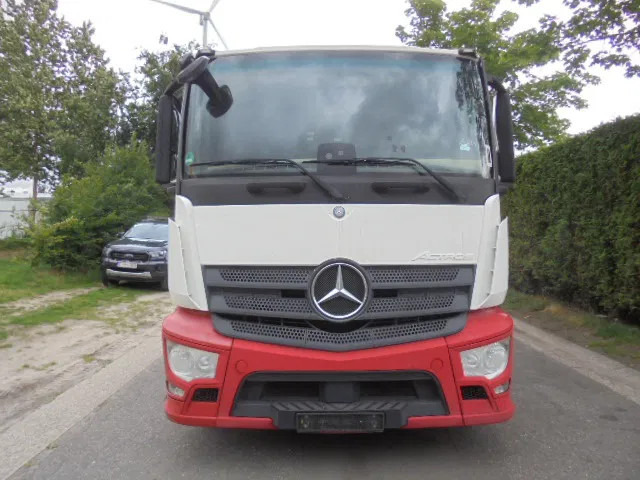 Actros 2340 LL 6X2 - شاحنة نقل سيارات شاحنة: صورة 2 Actros 2340 LL 6X2 - شاحنة نقل سيارات شاحنة: صورة 2