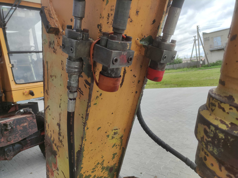 Caterpillar 214 B wheel excavator - حفارة دولاب: صورة 4 Caterpillar 214 B wheel excavator - حفارة دولاب: صورة 4