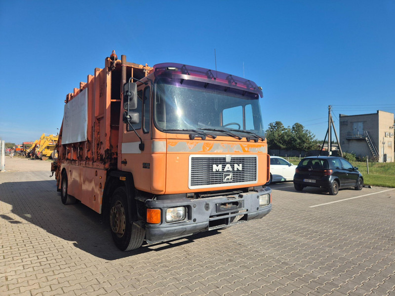 MAN 18.262 - شاحنة النفايات: صورة 3 MAN 18.262 - شاحنة النفايات: صورة 3