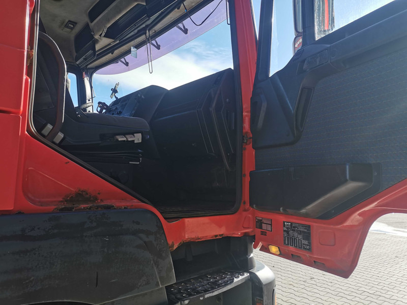 وحدة جر MAN 41.463 Heaby duty tractor unit 8x4: صورة 18 وحدة جر MAN 41.463 Heaby duty tractor unit 8x4: صورة 18