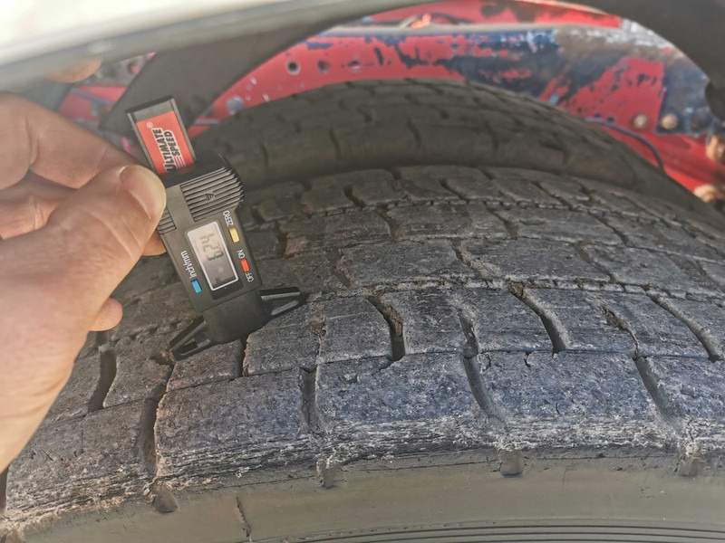 وحدة جر MAN 41.463 Heaby duty tractor unit 8x4: صورة 12 وحدة جر MAN 41.463 Heaby duty tractor unit 8x4: صورة 12