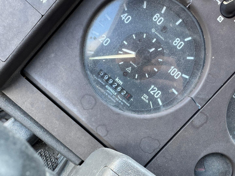 شاحنة ستارة Mercedes-Benz 814: صورة 13