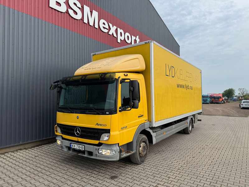 Mercedes-Benz Atego 1018 - شاحنة مقفلة: صورة 1 Mercedes-Benz Atego 1018 - شاحنة مقفلة: صورة 1