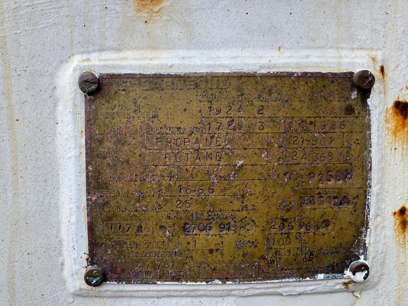 ROBINE BARNEUD, 47781 liter + meter + pump - نصف مقطورة: صورة 5 ROBINE BARNEUD, 47781 liter + meter + pump - نصف مقطورة: صورة 5