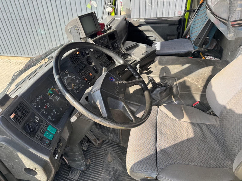 Scania 113.320 vacuum truck - شاحنة الشفط: صورة 5 Scania 113.320 vacuum truck - شاحنة الشفط: صورة 5