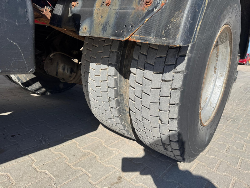 شاحنة قلاب, شاحنة كرين Scania R113H 320: صورة 12