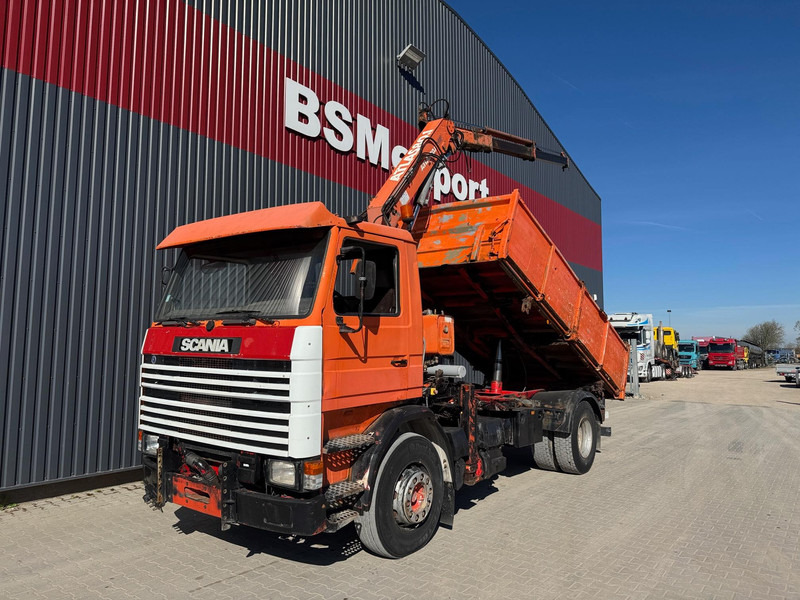 شاحنة قلاب, شاحنة كرين Scania R113H 320: صورة 9