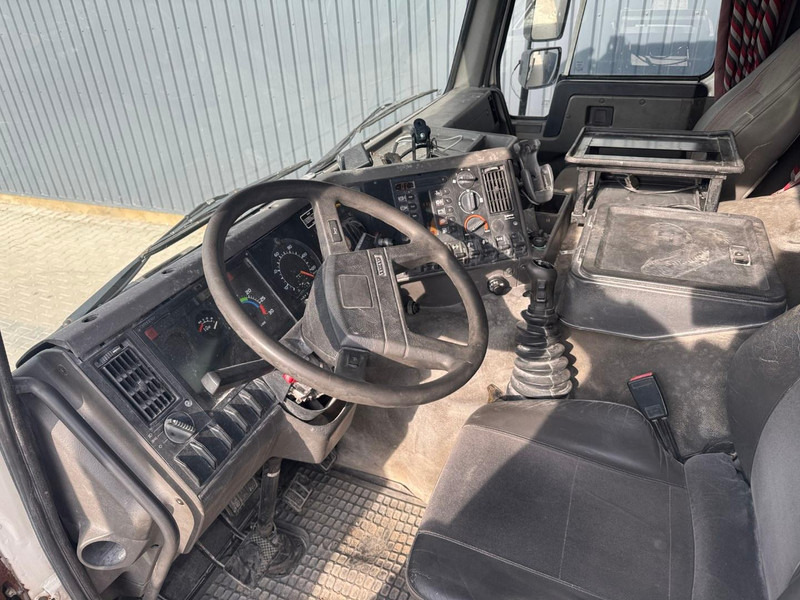 Volvo FL 7 260, 10000 liter - شاحنة صهريج: صورة 5 Volvo FL 7 260, 10000 liter - شاحنة صهريج: صورة 5