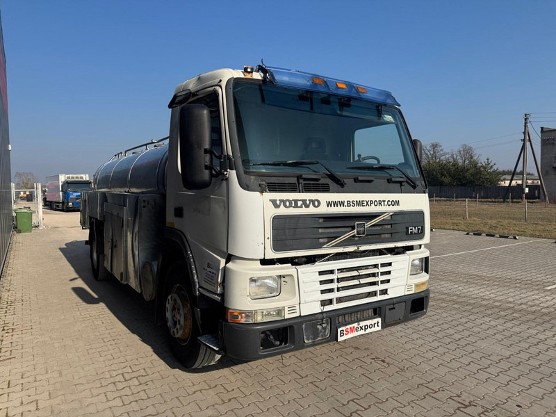 Volvo FM7, 12000 l water/milk tank truck - شاحنة صهريج: صورة 2 Volvo FM7, 12000 l water/milk tank truck - شاحنة صهريج: صورة 2