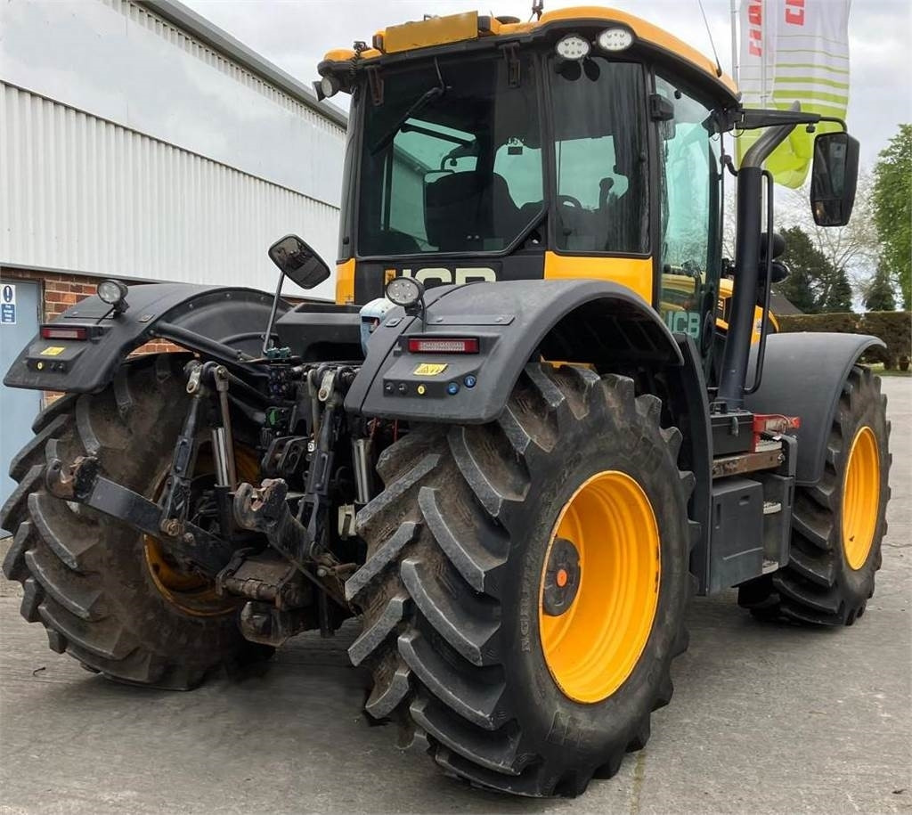 JCB 4220 Fastrac - جرار: صورة 3 JCB 4220 Fastrac - جرار: صورة 3
