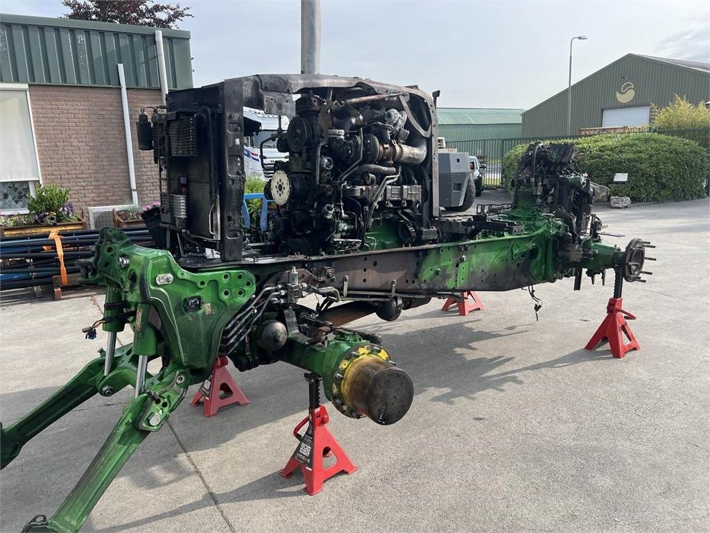 John Deere 6130r - جرار: صورة 1 John Deere 6130r - جرار: صورة 1